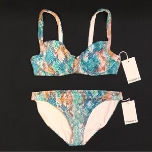 VITAMIN A Demi Underwire Tie Back Bikini Top & High Leg Cheeky Bottoms MEDIUM